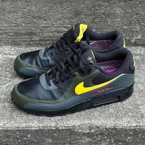 12.5 Men’s Nike Air Max 90 GORE-TEX 12.5